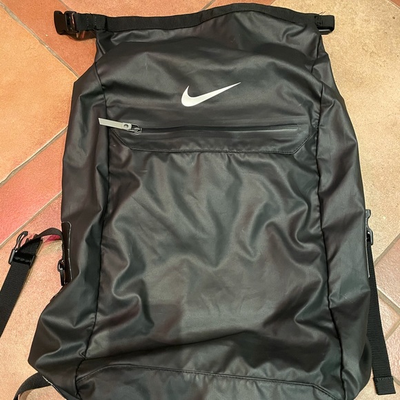 nike swimmers backpack
